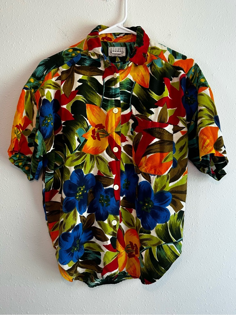 VTG Tropical Hawaiian Top Women’s S Floral Rayon Oversized Tapered 80s 90s